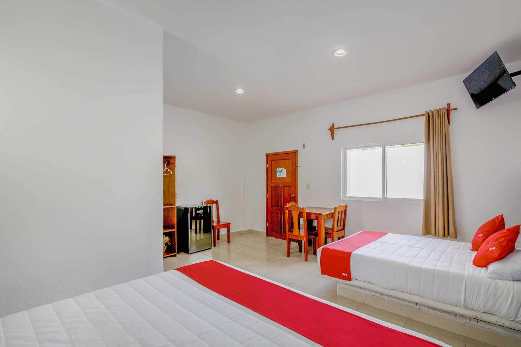 Oyo Hotel Palma Real تولوم المظهر الخارجي الصورة