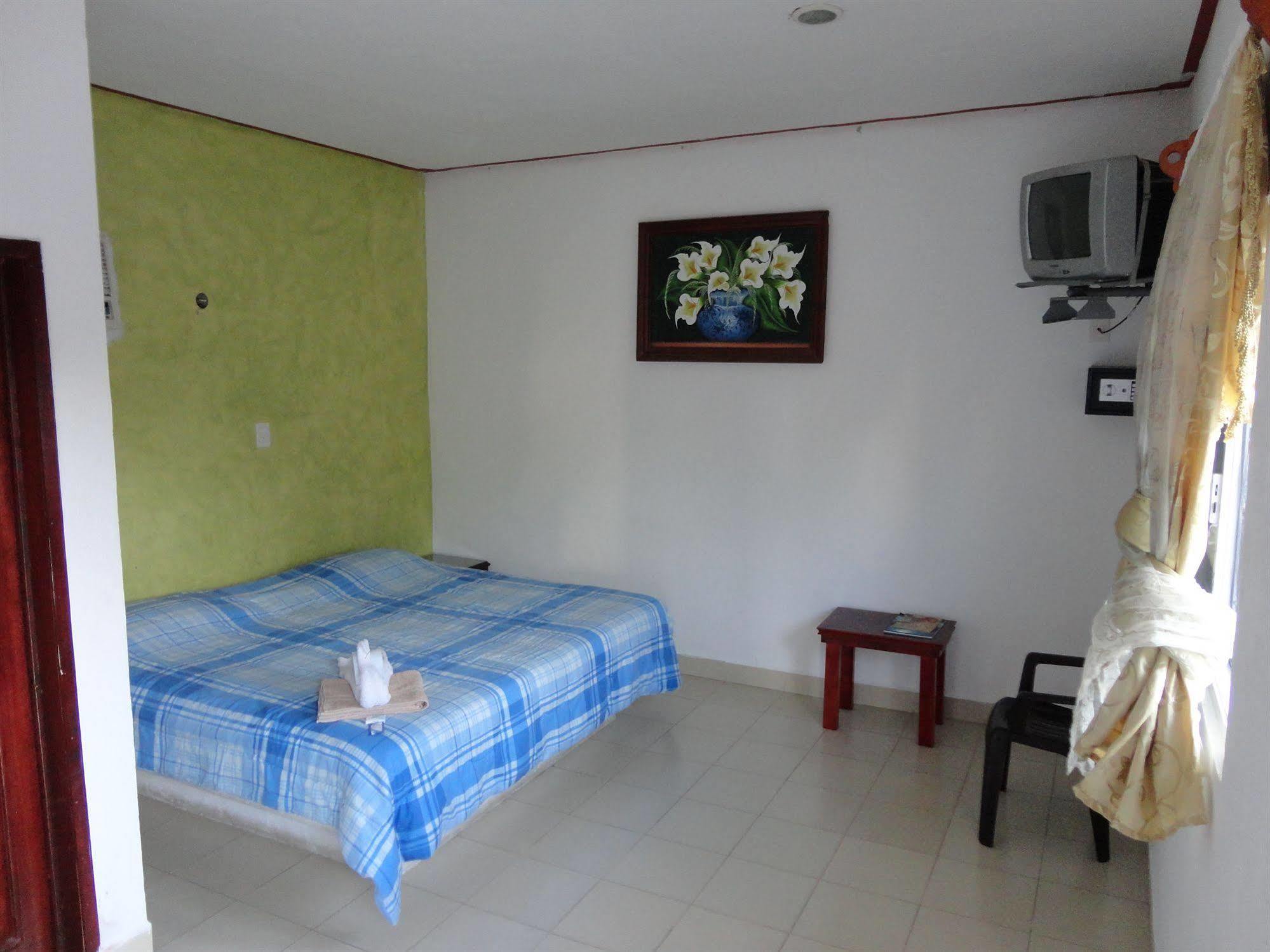 Oyo Hotel Palma Real تولوم المظهر الخارجي الصورة
