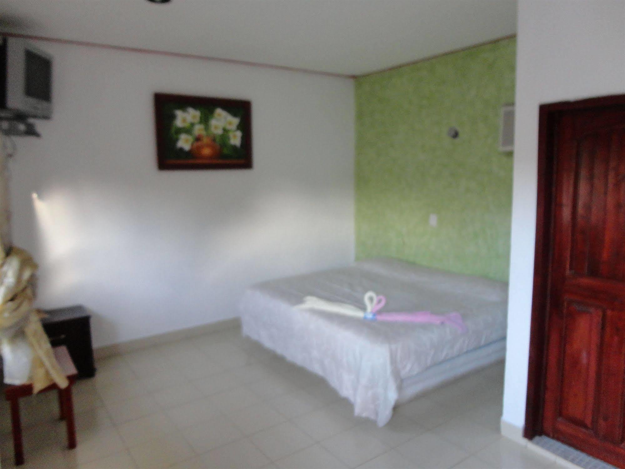 Oyo Hotel Palma Real تولوم المظهر الخارجي الصورة